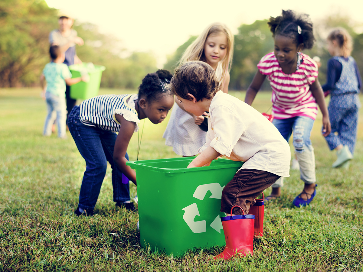 kids recycling